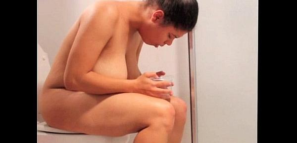  Naked Girl Vomit Puke Puking Vomiting and Gagging